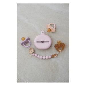 Hevea - Natural Rubber and Rubber Tree Pacifier Clip | Powder Pink