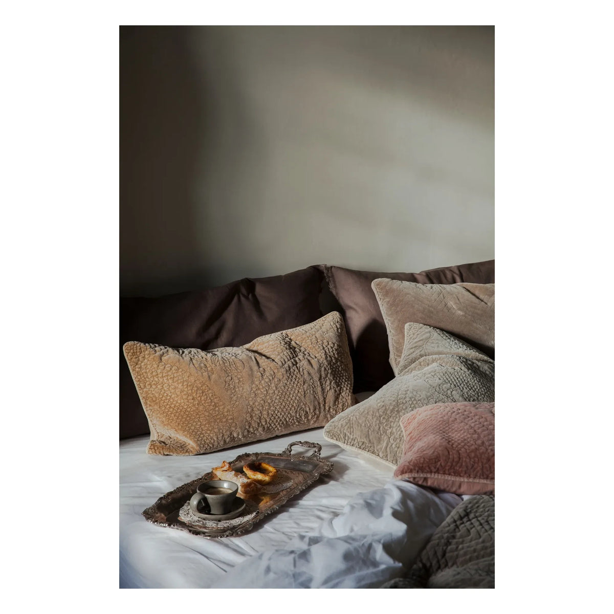 Olsson & Jensen - Sara Velvet Pillow Cover | Powder