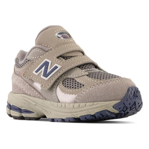 New Balance - Scratch Sneakers 2002 | Taupe Brown