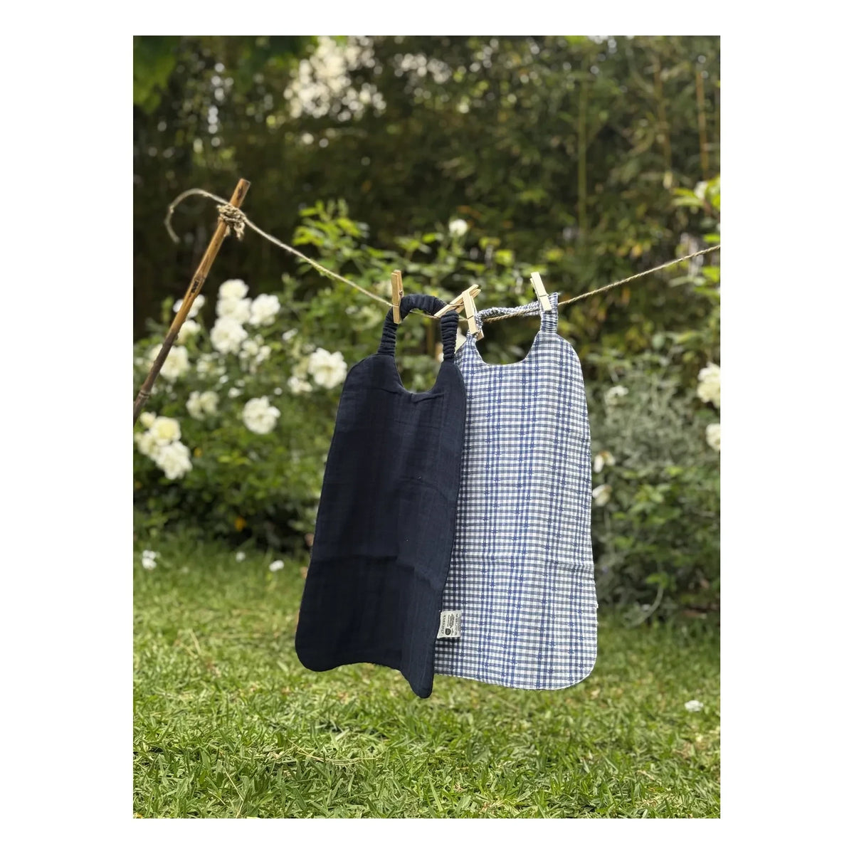 Editions Aimable - Large Gustave bib | Night Blue Muslin