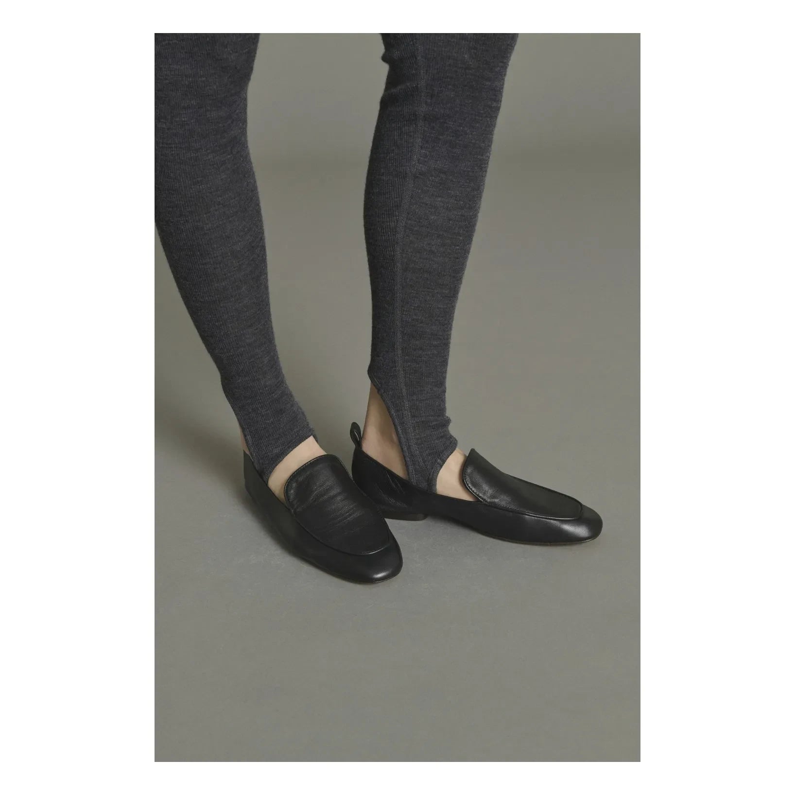 Soeur - Black Nine Loafer