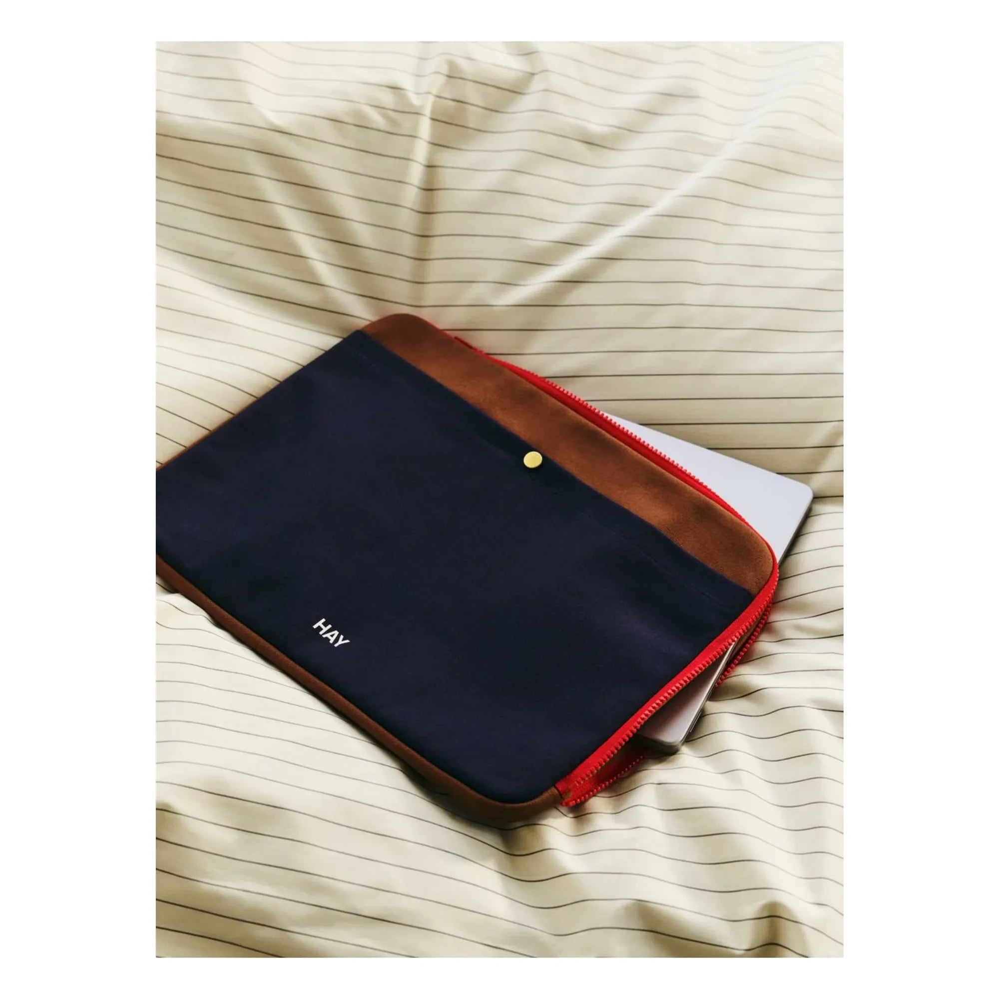 Hay - Multi Computer Case | Blue