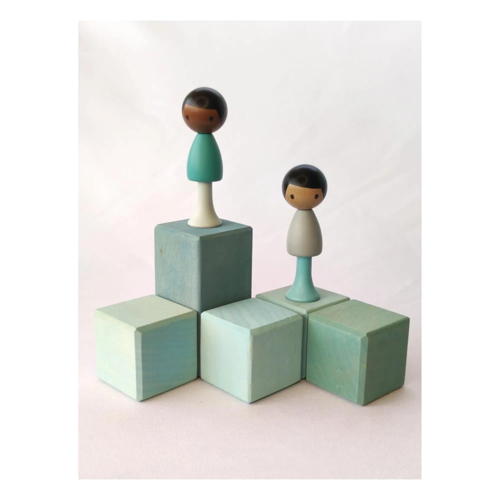Clicques - S&J wooden figures