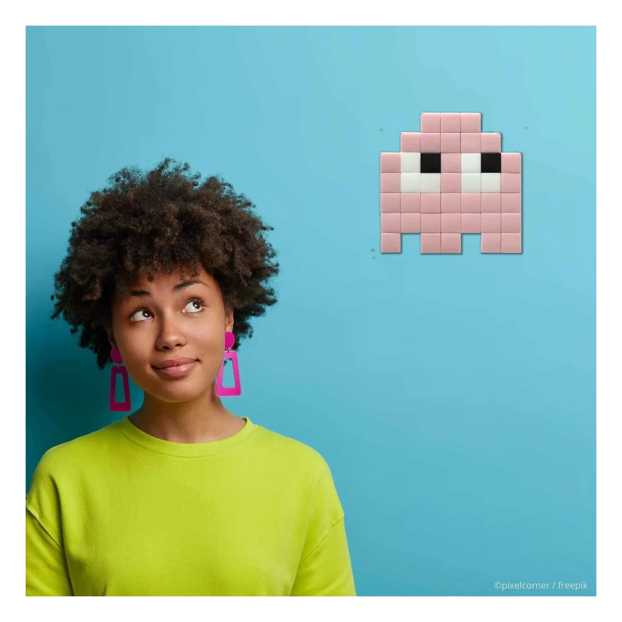 Pixel Corner - Pixel Art Kiti - Gloomie | Pembe