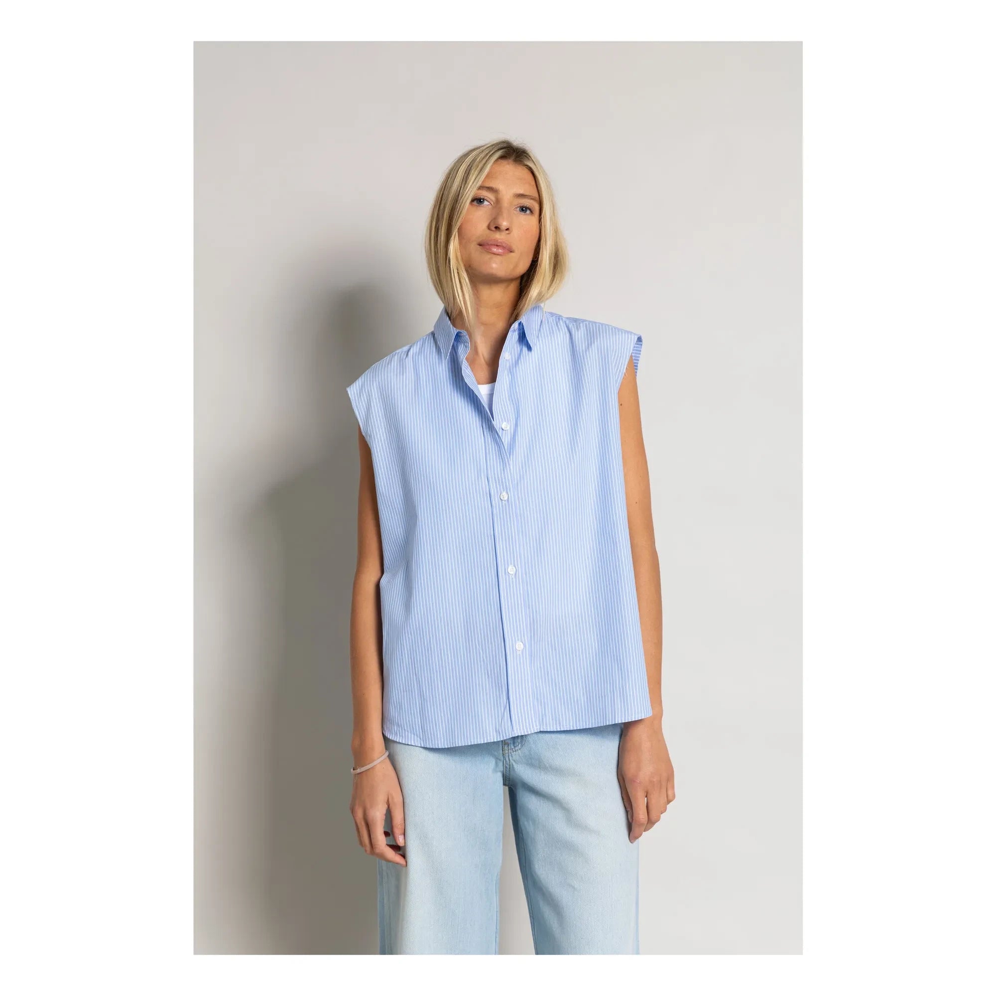 Smallable Woman - Laura Striped Sleeveless Shirt | Light Blue