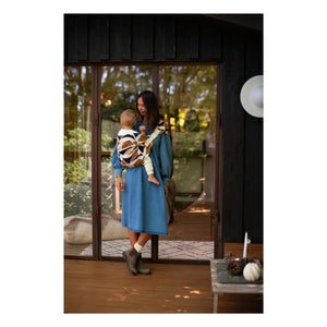 Mama Hangs - Carry & Walk Baby Carrier | Earth
