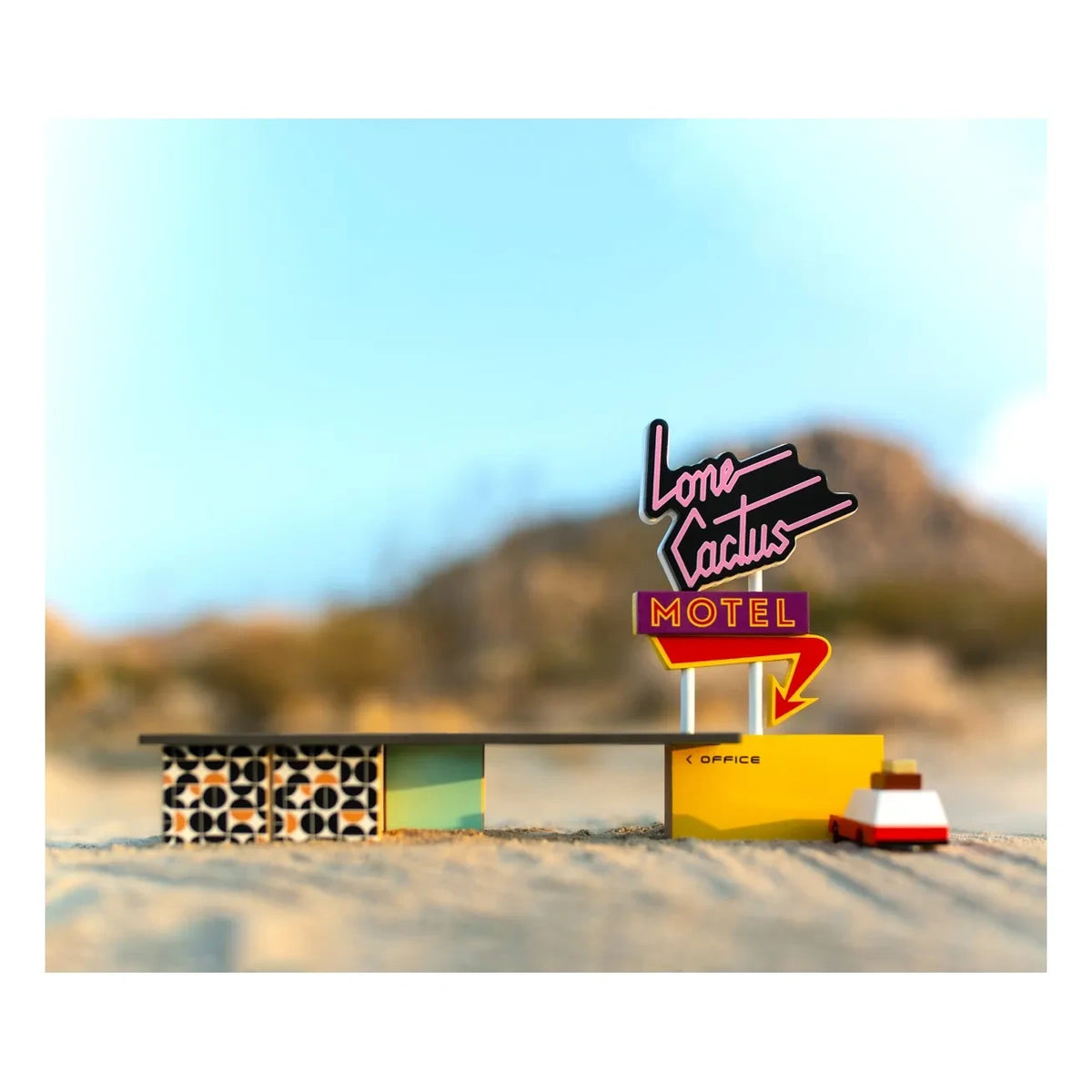 Candylab - World - Lone Cactus Motel