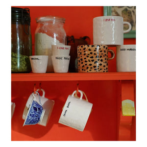 Anna + Nina - Drama Queen Mug | Ecru