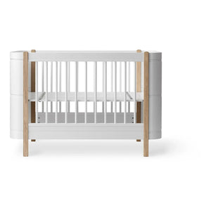 Oliver Furniture - Oak Wooden Mini+ Crib, excluding junior kit