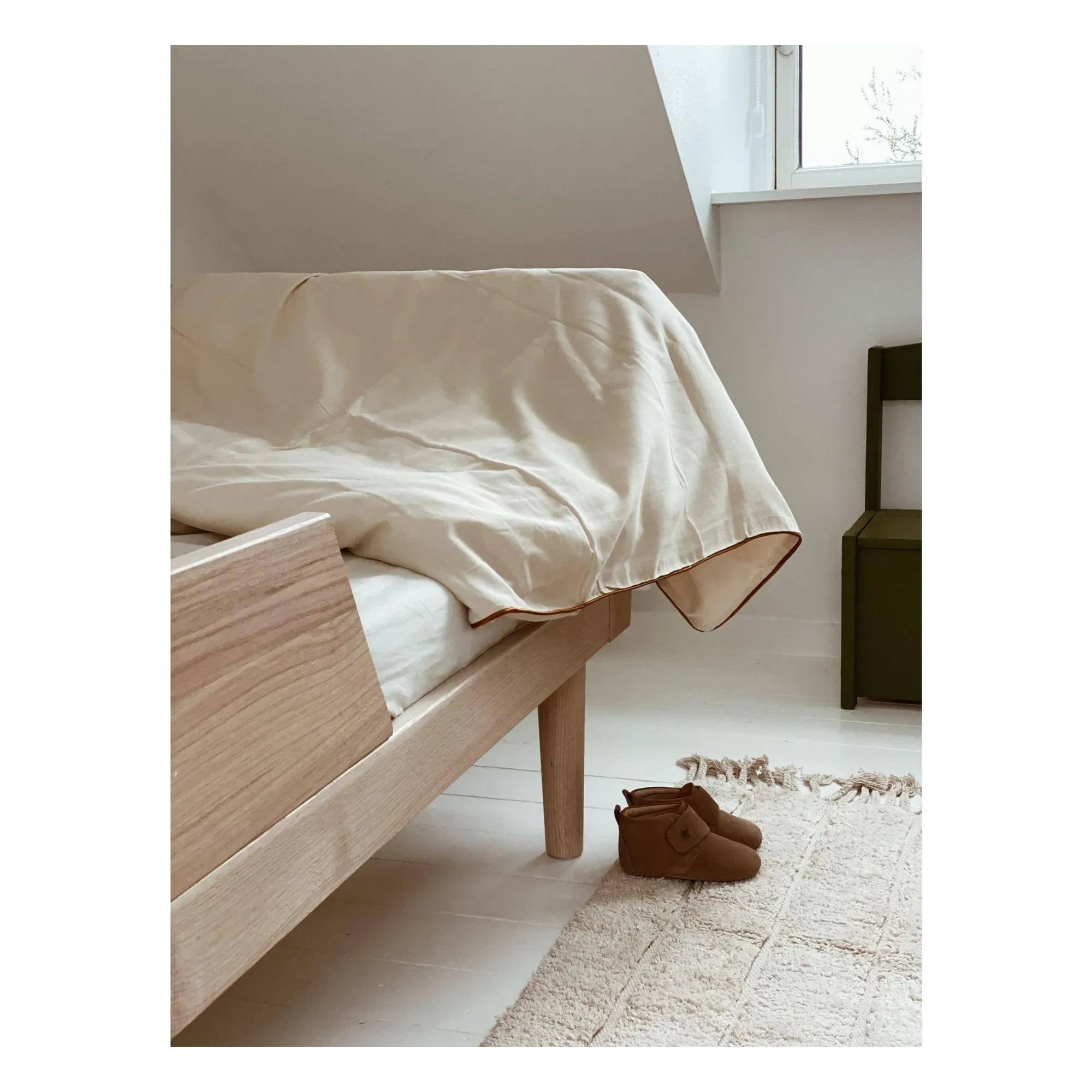 KAS Copenhagen - Eli Bed Rail | Light Oak