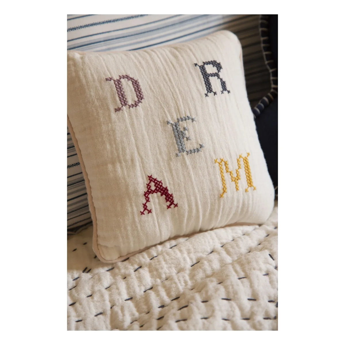 Editions Aimable - Dream Clovis pillow | Ivory Muslin