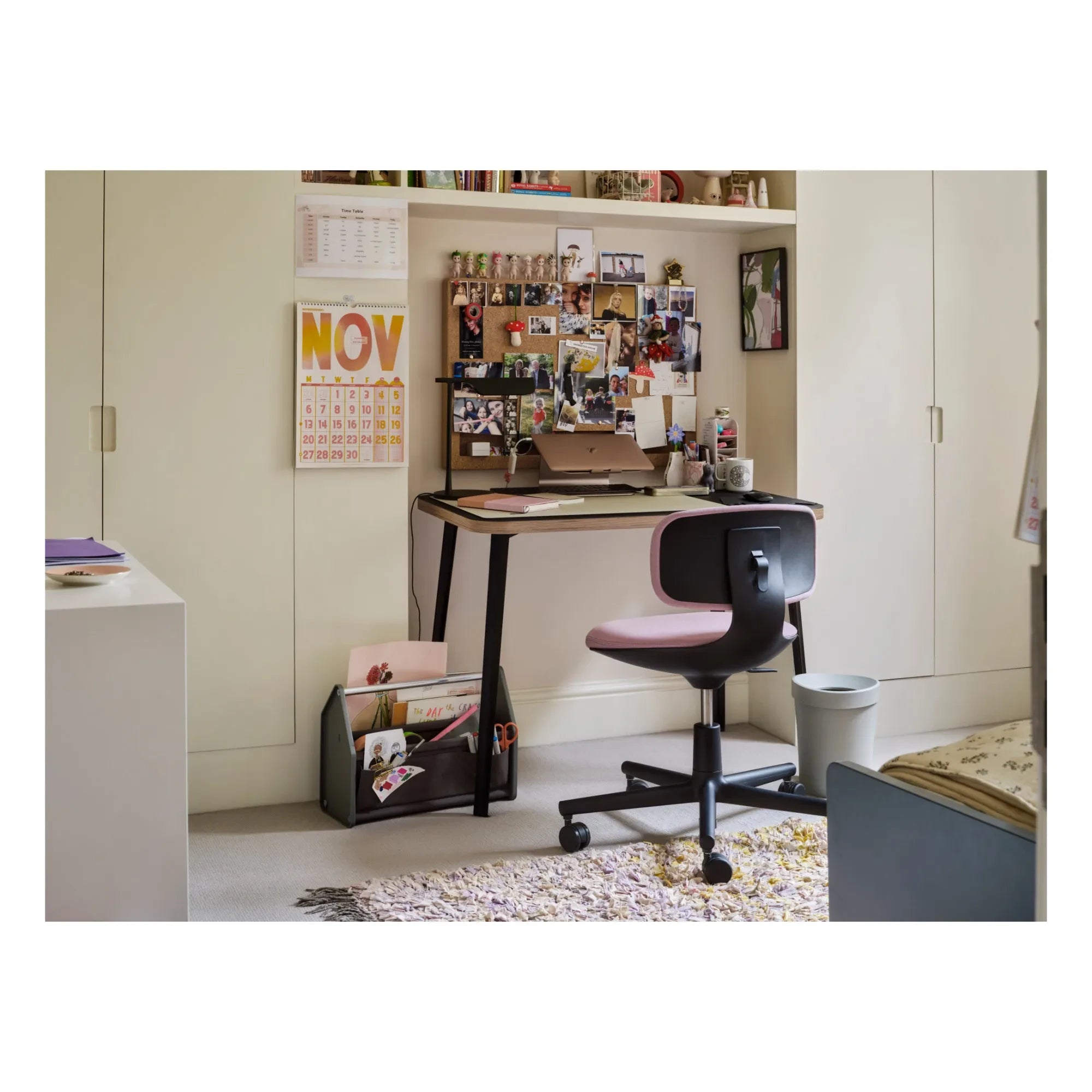 Vitra - Recycled Material Happy Office Trash Bin | Poppy