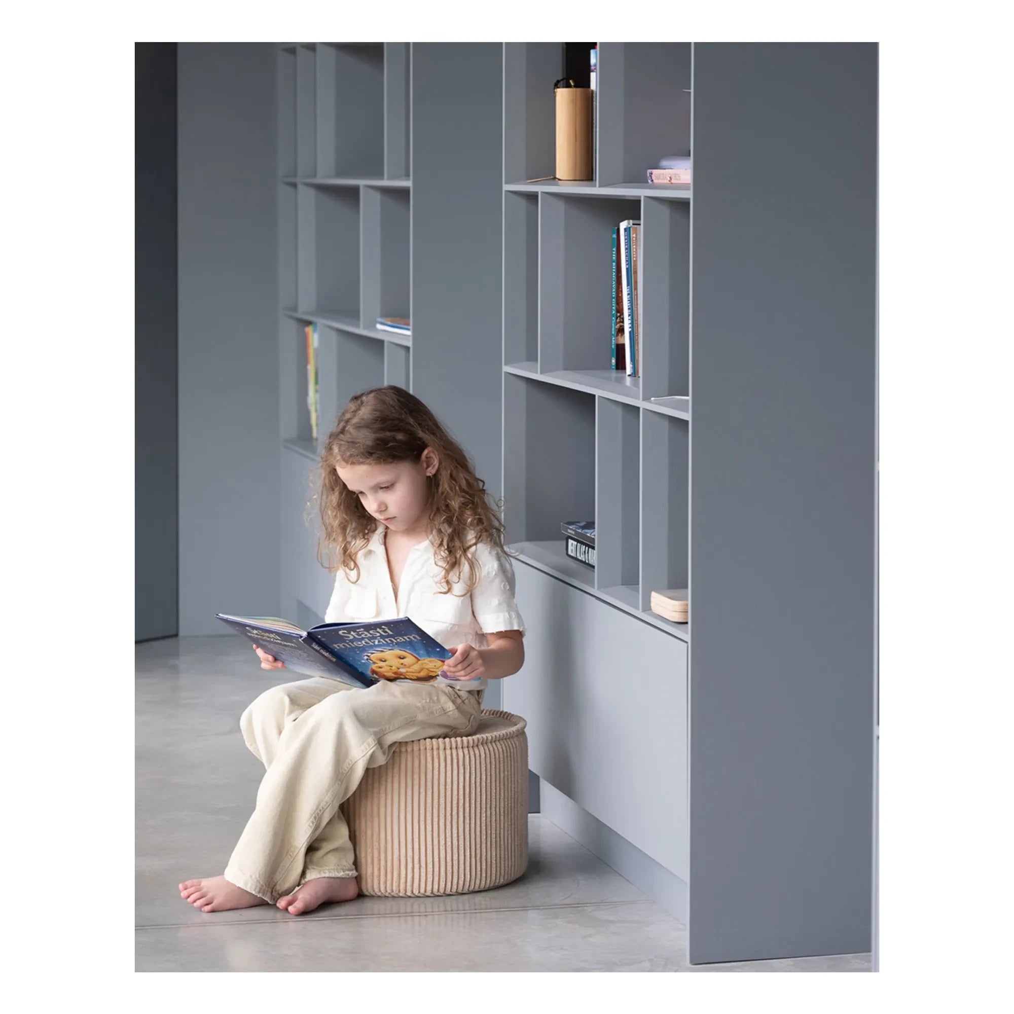 Wigiwama - Velvet Pouf | Beige