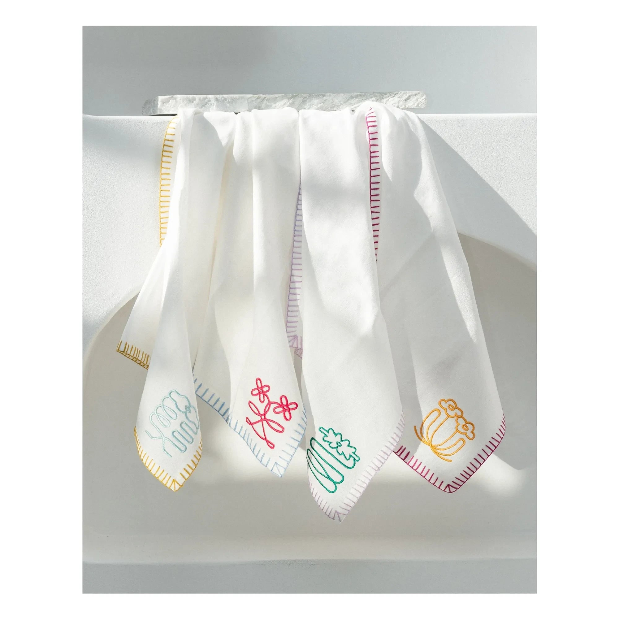 Tarta Gelatina - Embroidered Napkins - Set of 4