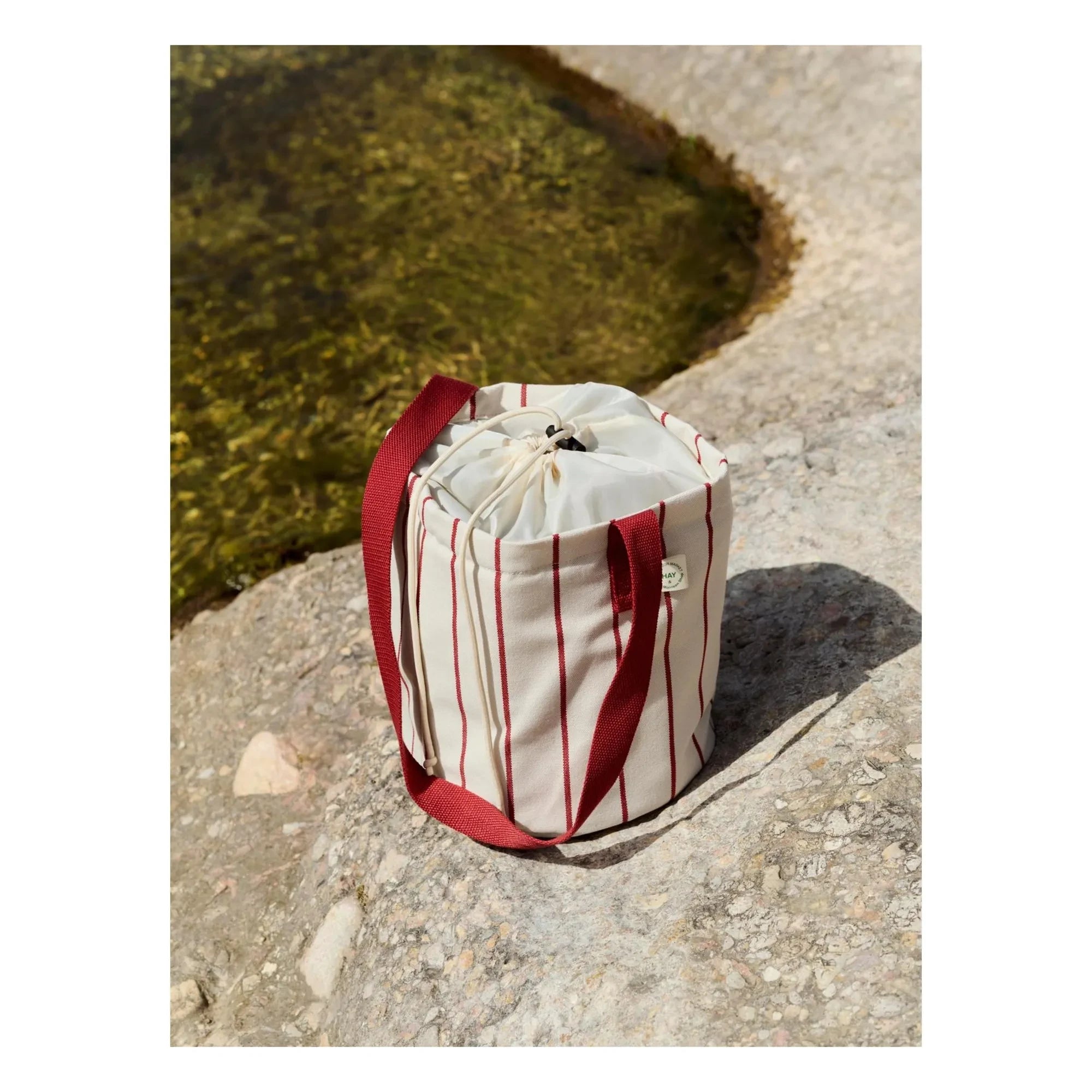 Hay - Outdoor Market cooler bottle bag, Jasper Morrison | Red