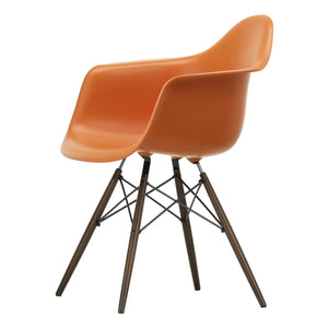 Vitra - DAW sandalye - akçaağaç taban - Charles & Ray Eames | Turuncu Pas