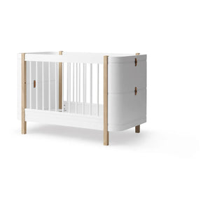 Oliver Furniture - Oak Wooden Mini+ Crib, excluding junior kit