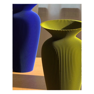 Manu Matters - Betty Vase | Olive