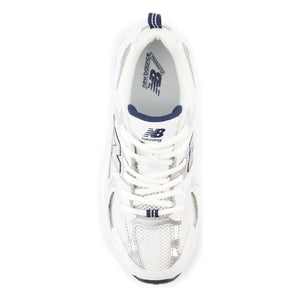New Balance - Bağcıklı 530 sneaker | Kırık beyaz