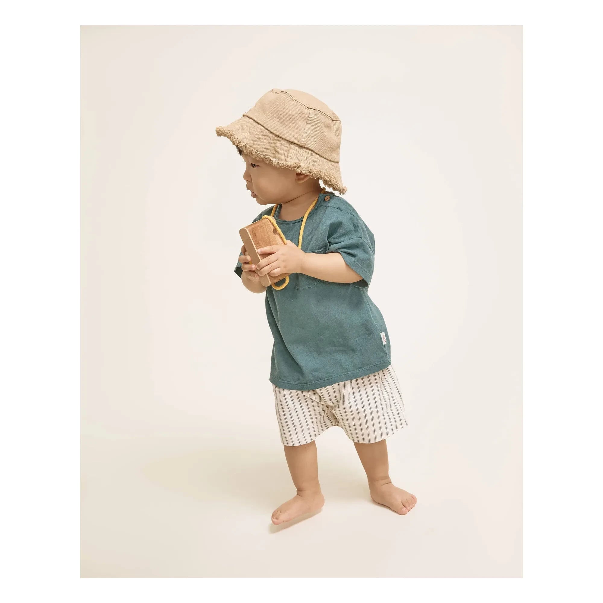 Búho - Striped Linen Shorts | Ecru