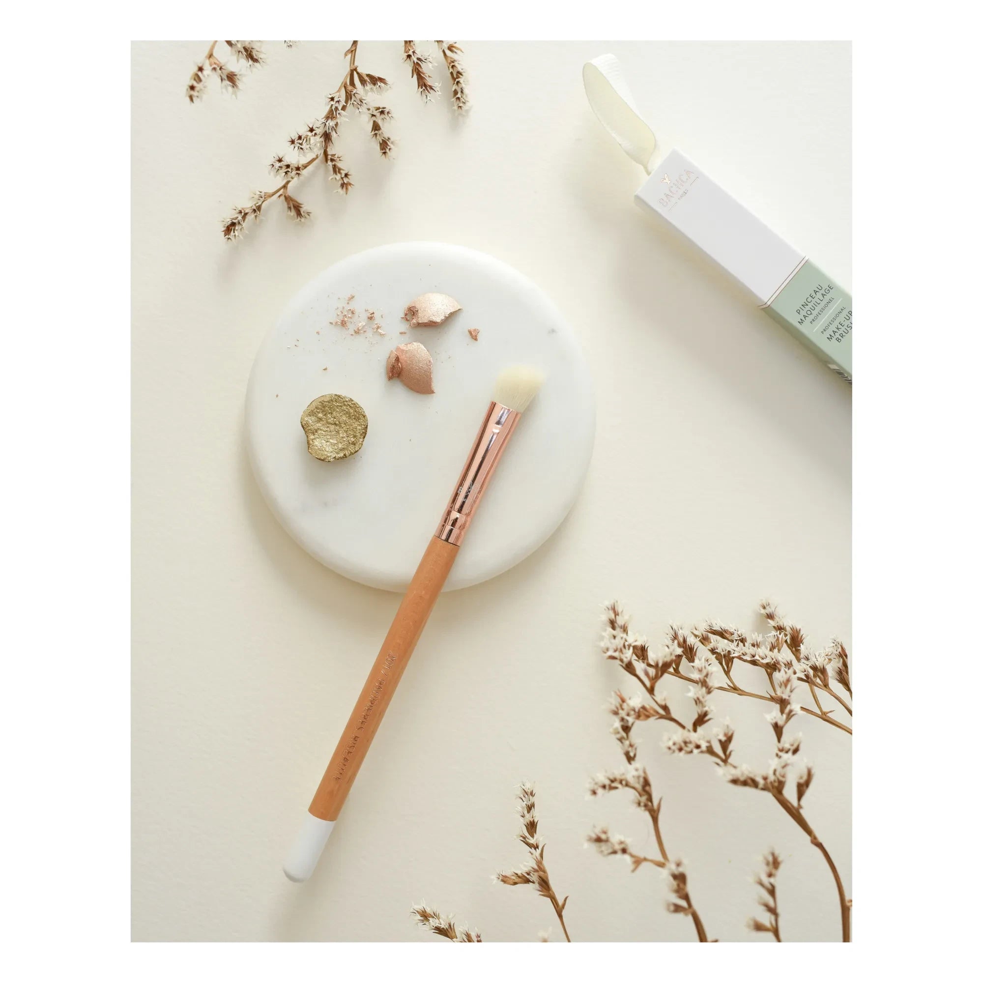 Bachca - Precision Eyeshadow Brush