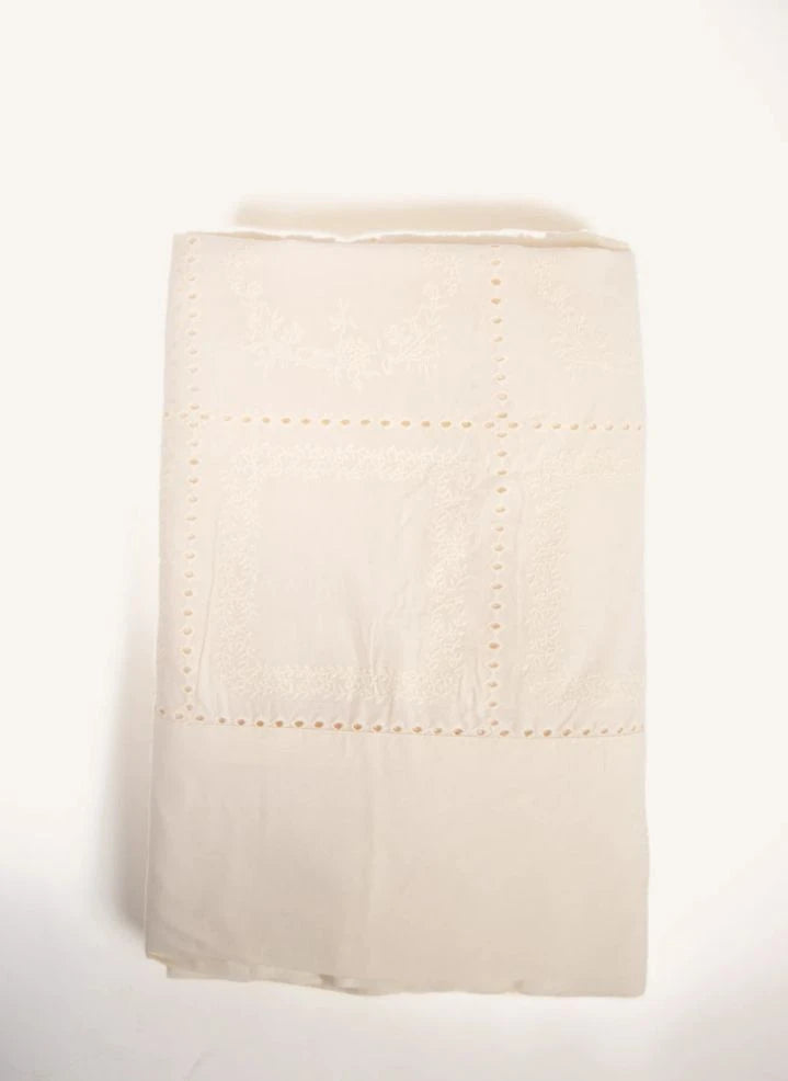 Olsson & Jensen - Eleonora Embroidered Tablecloth | Ecru