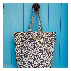 Rose in April - Elisabeth Graou Tote Bag | Beige