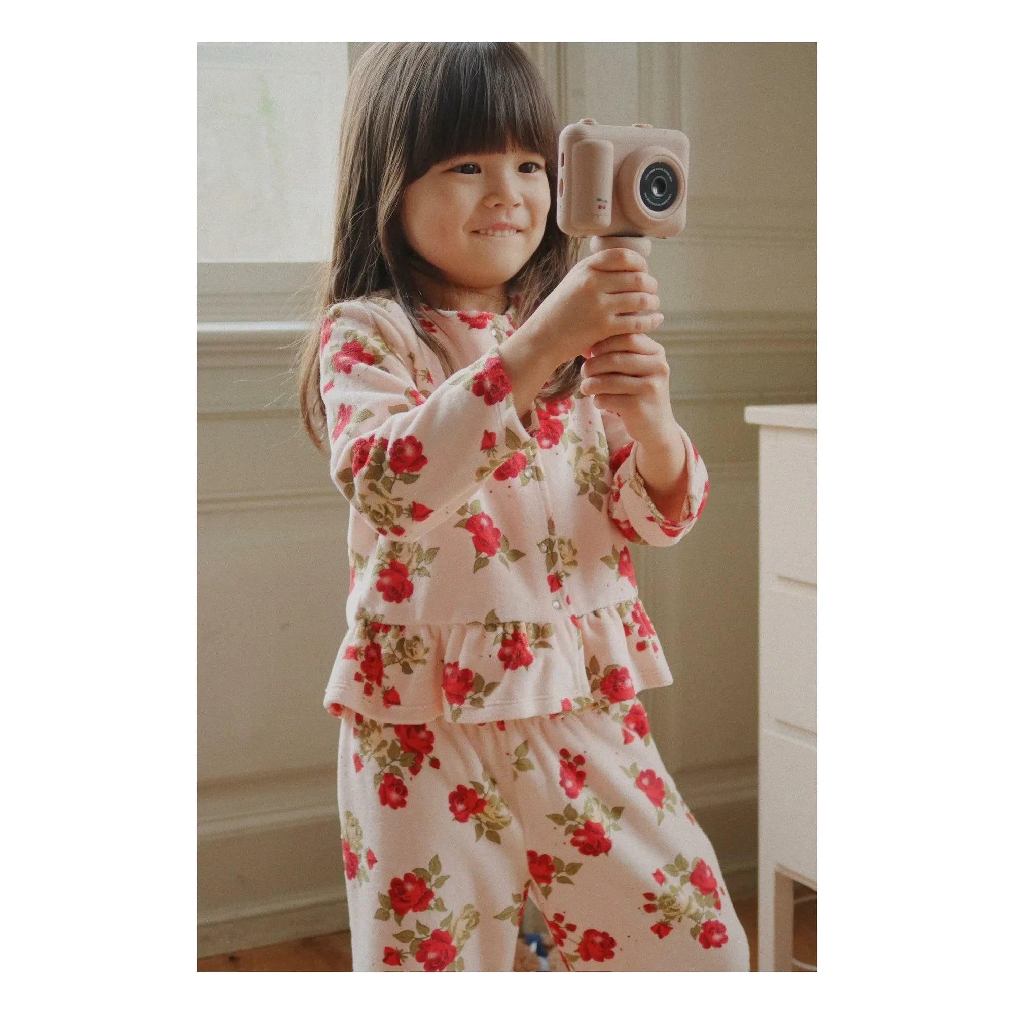 Konges Sløjd - Cherry Camera and Tripod | Blush