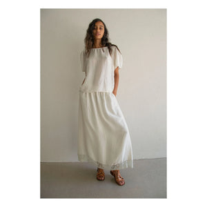 THEAVANT - La Fille Silk and Lace Skirt | White