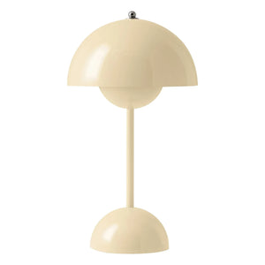 & Tradition - Flowerpot VP9 Table Lamp, Verner Panton | Ivory