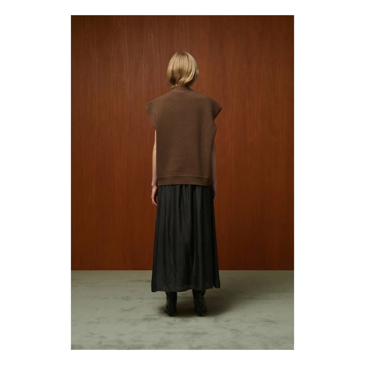BELLEPIECE - David Merino Wool Vest | Brown