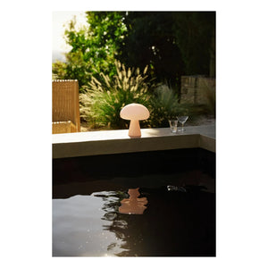 Gubi - Obello desk lamp, Bill Curry | Powder Pink