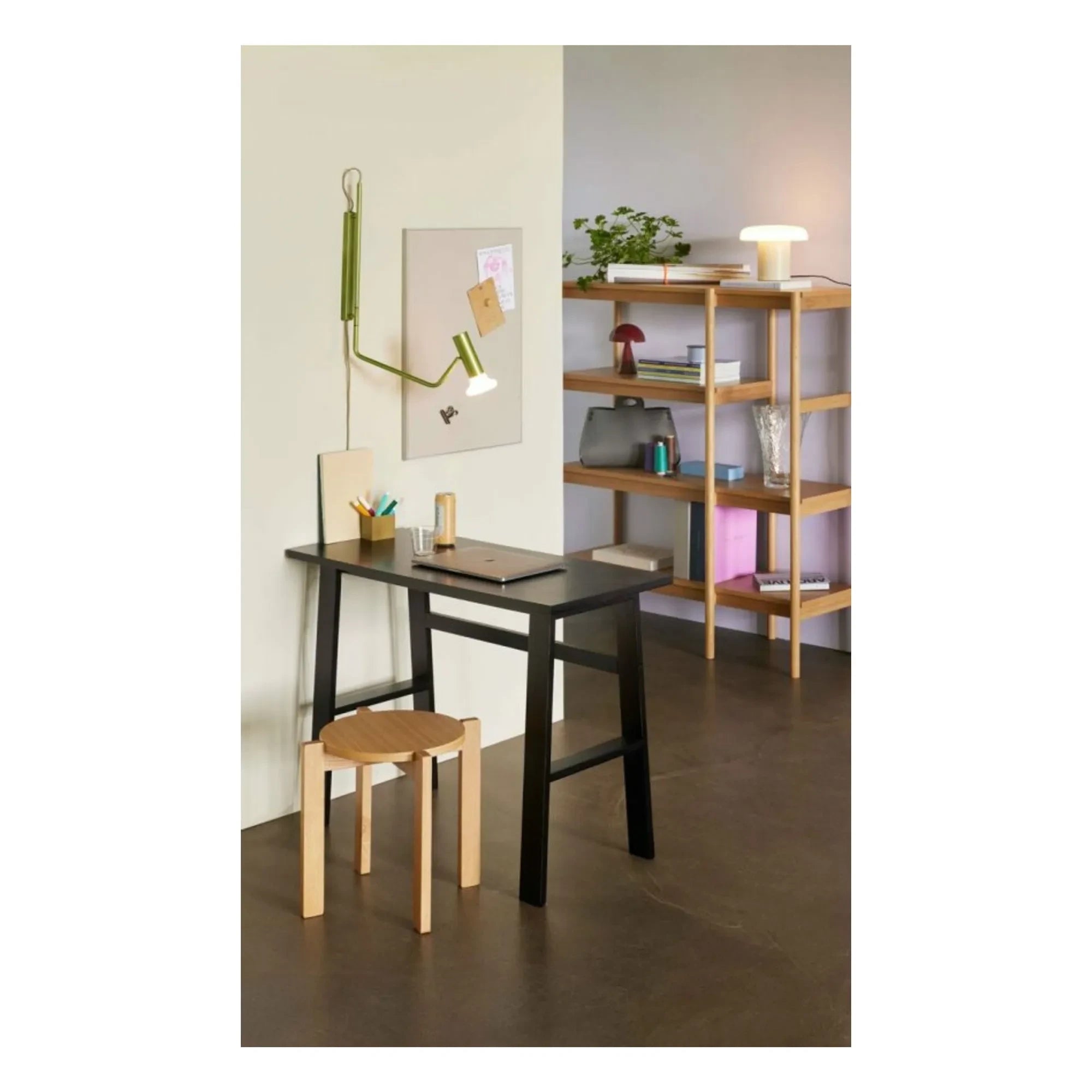 Hübsch - Poke Oak Desk | Natural