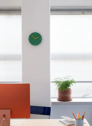 Warren & Laëtitia - Margherita Clock | Green