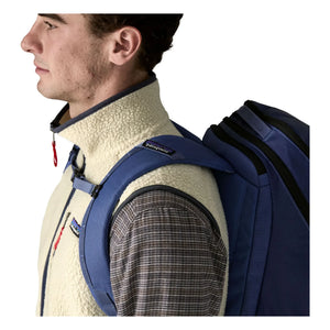 Patagonia - Retro Fleece Sleeveless Vest Made from Recycled Fibers | Natural