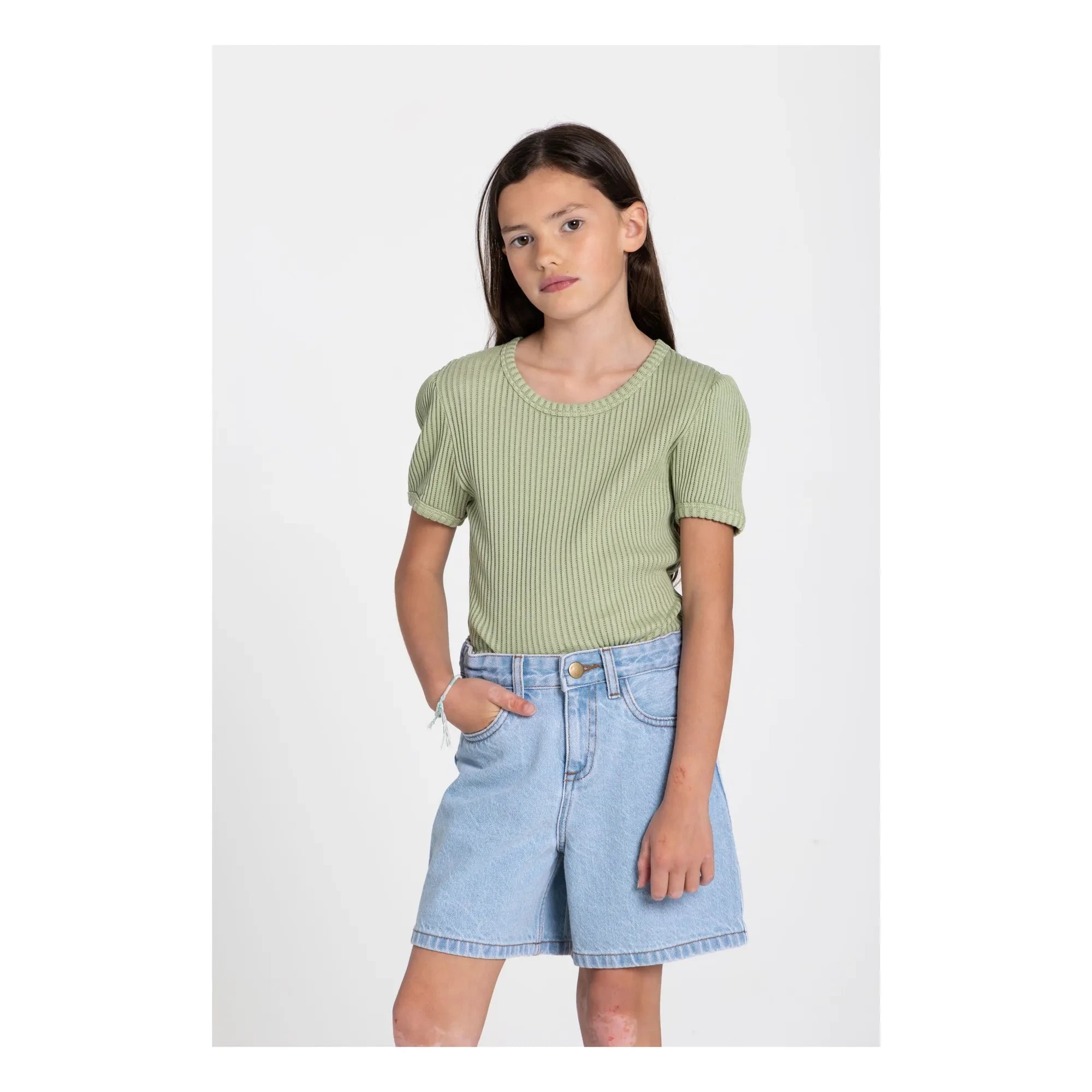 Hundred Pieces - Nova Organic Cotton T-shirt | Almond Green