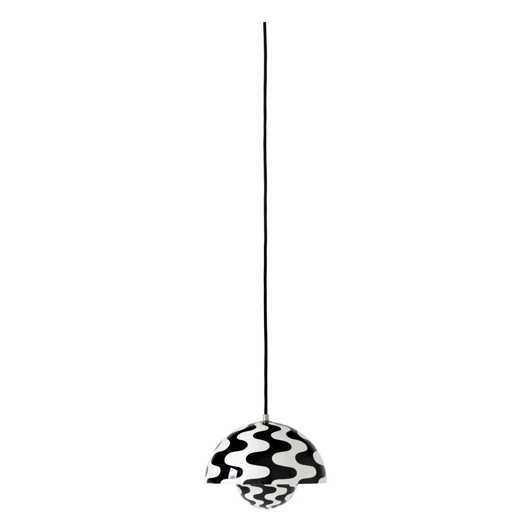 & Tradition - Flowerpot VP1 Patterned Pendant Lamp | Noir/White