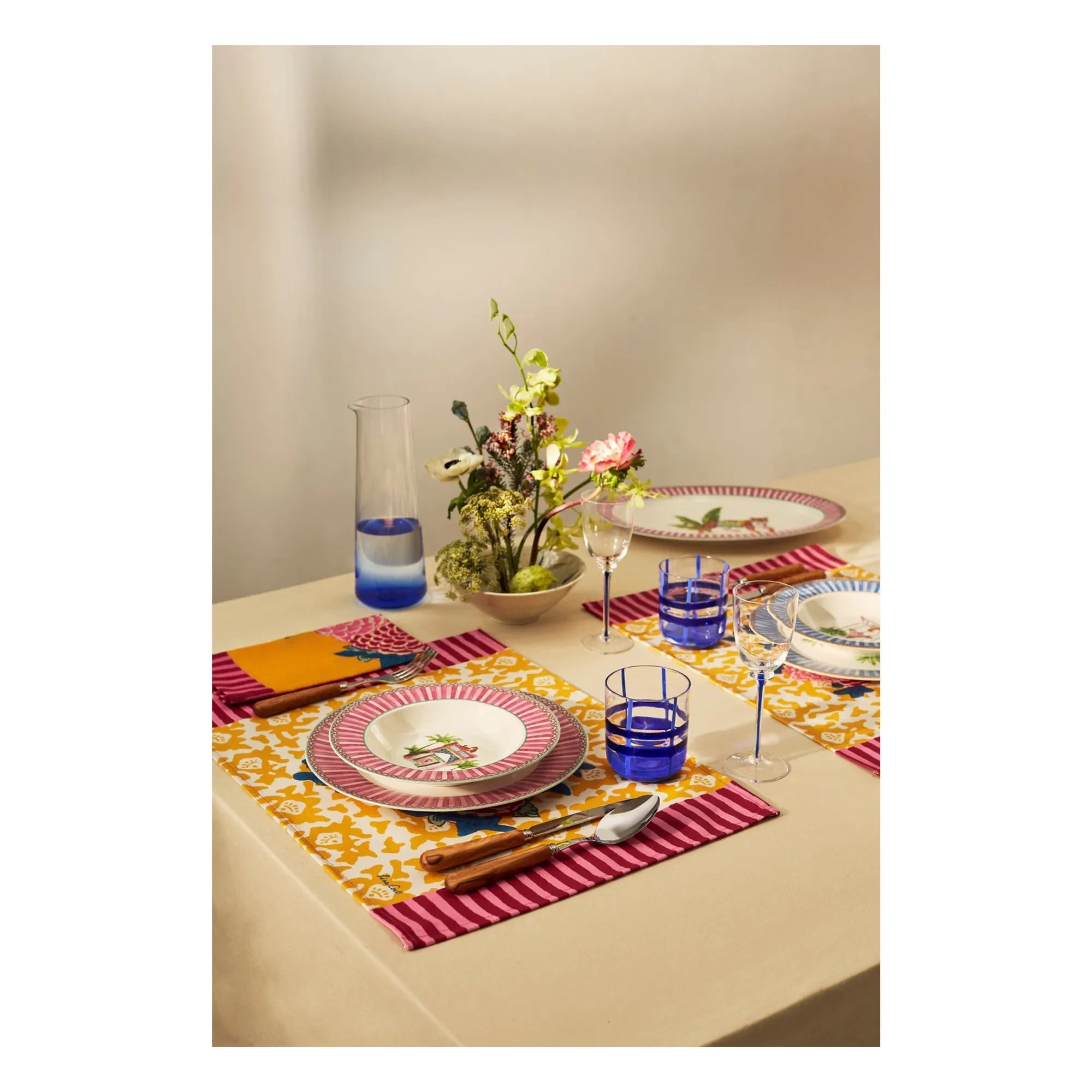 Lisa Corti - Arabesque Corolla Napkin | Yellow