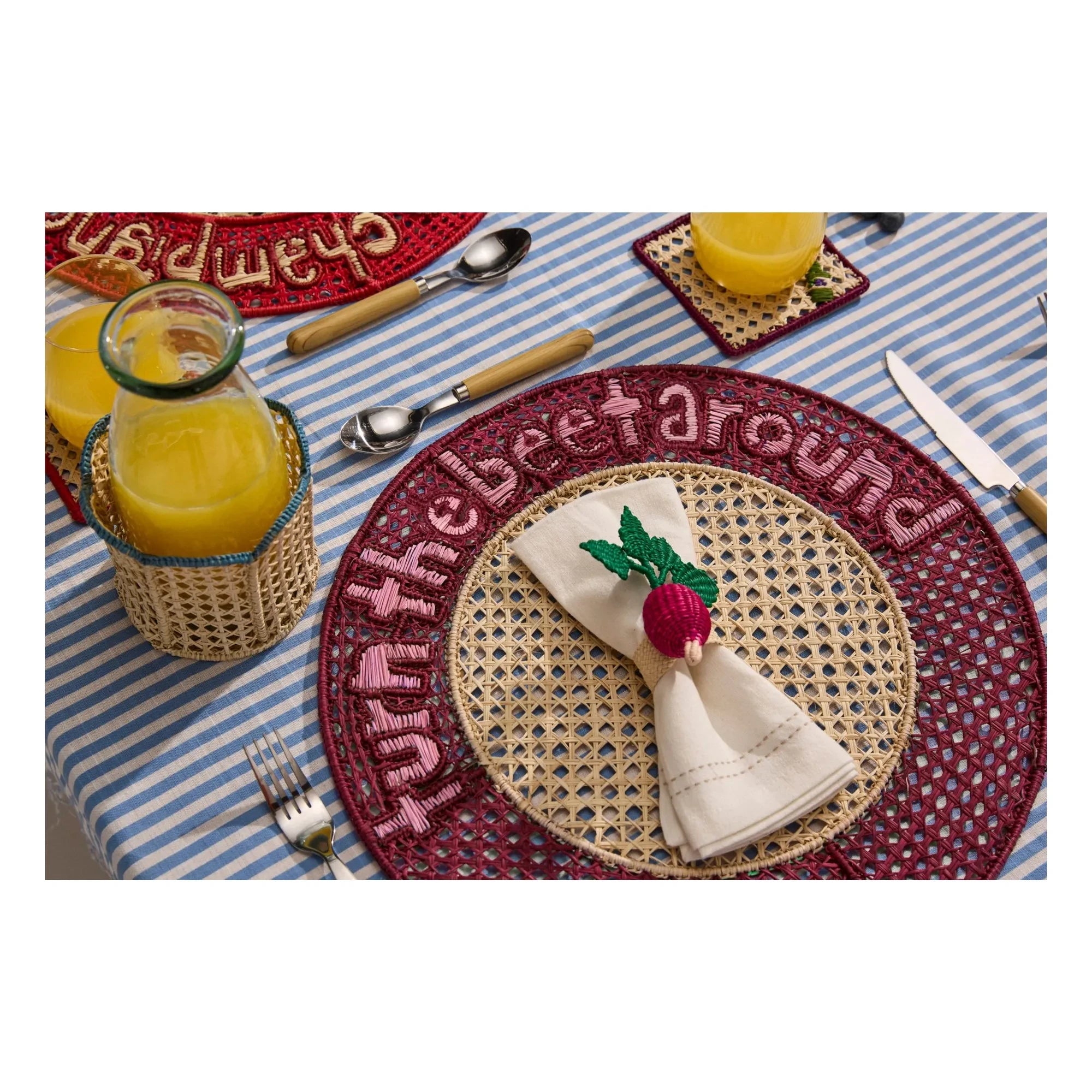 Coro Cora - Radish napkin ring | Purple