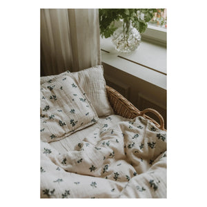 garbo&friends - Wild Raspberry Cotton Muslin Fitted Sheet | Ivory