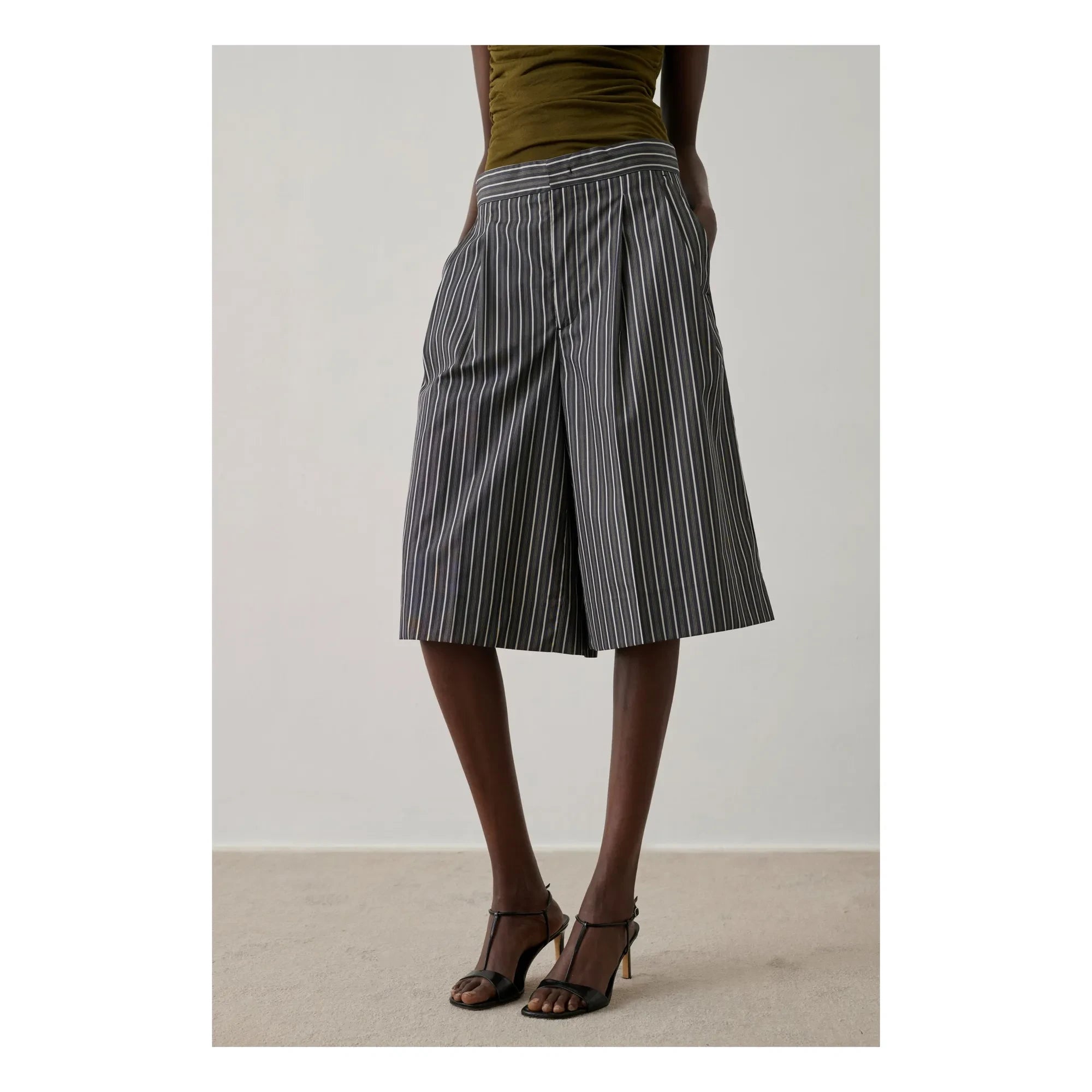 Soeur - Henna Bermuda Shorts | Gray