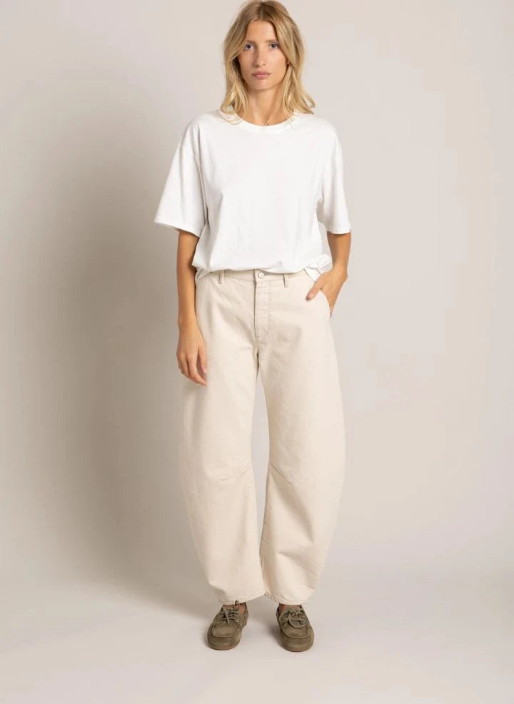 Smallable Woman - Jean Barrel London | Ekru