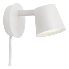 Muuto - Edge Wall Lamp | White