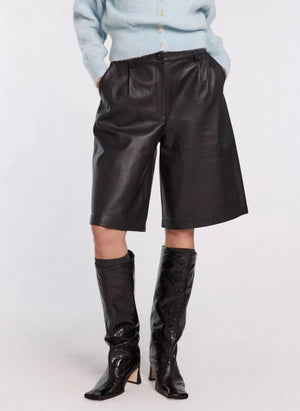 Nitah - Karl Shorts | Black