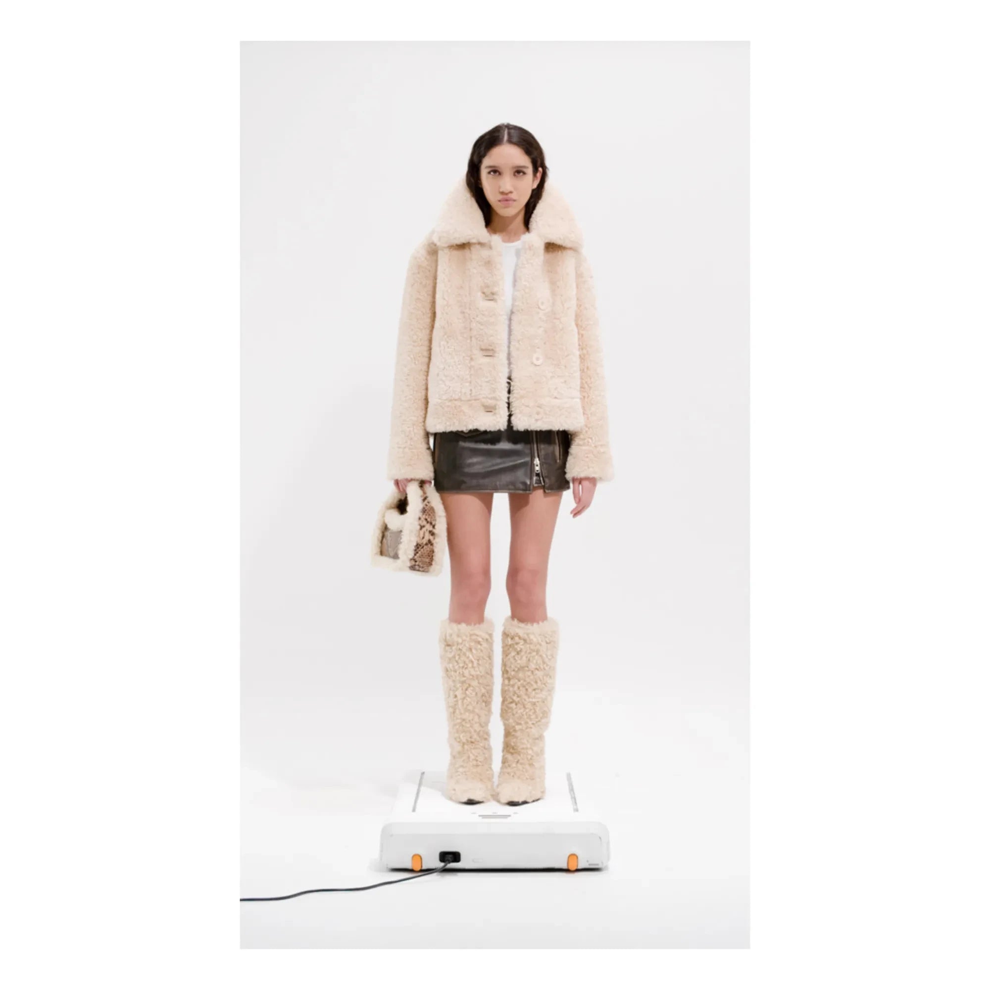 Stand Studio - Melina Short Coats | Sand