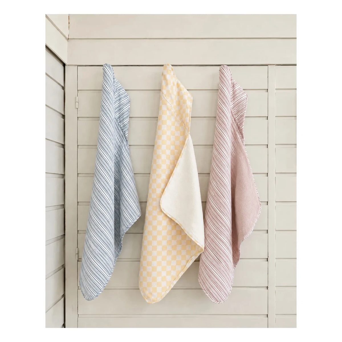 Editions Aimable - Charles bath robe | Raspberry Striped Poplin