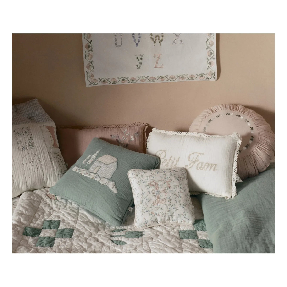 Editions Aimable - Maison Hector pillow | Dark Green Gauze