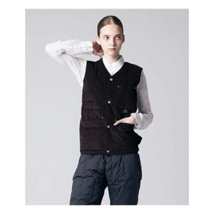 Taion - Sleeveless V-Neck Buttoned Vest | Brown