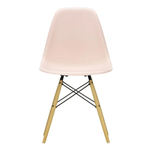 Vitra - DSW plastik sandalye - akçaağaç taban - Charles & Ray Eames | Yumuşak pembe
