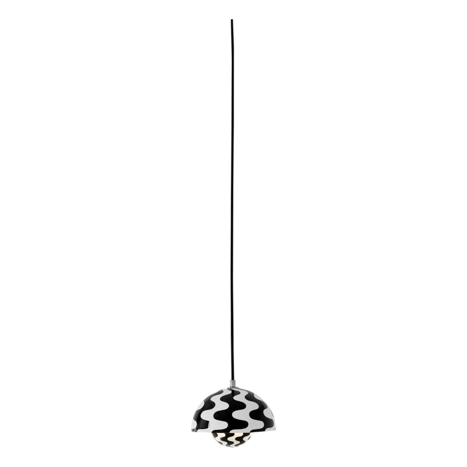 & Tradition - Flowerpot VP10 Pendant Lamp, Verner Panton | Black/White